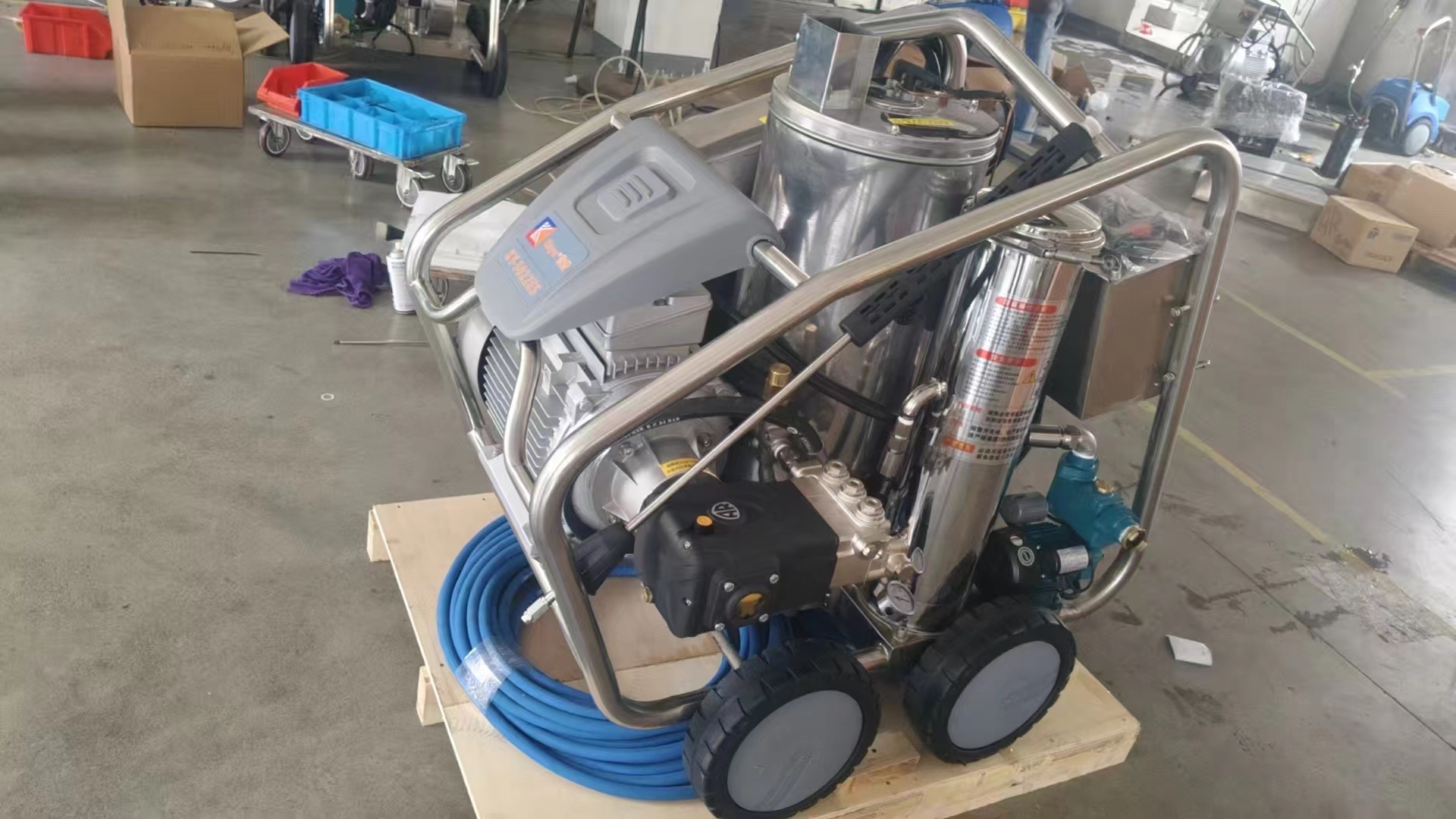 <b>500bar冷热水高压清洗机</b>